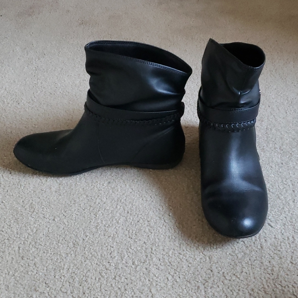Black boots 11W AE by Payless